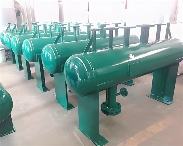 锅炉开原开原开原分汽缸工作压力 0.8‑2.5MPa 工业蒸汽分配分气缸 锅炉开原开原开原分汽缸工作压力 0.8‑2.5MPa 工业蒸汽分配分气缸